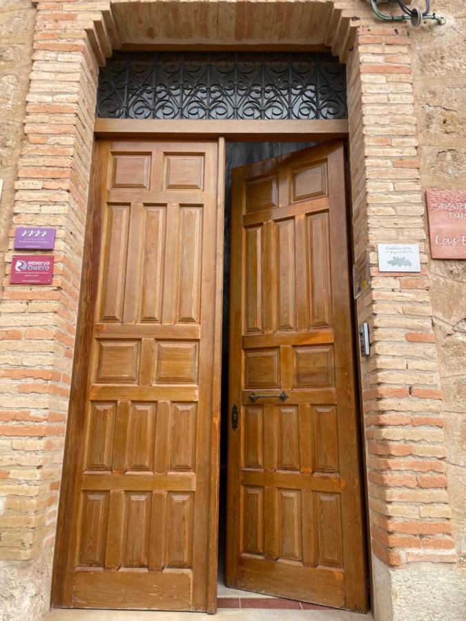 Apartamentos Ribera Del Duero Las Escuelas Vadocondes Eksteriør billede